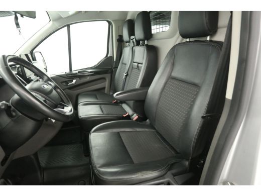 Ford Transit Custom 2.0 TDCI L1H1 170PK Sport | Aut. | Airco | Camera | Adap. Cruise | Carplay | 3 Zits | Trekh. | St... ActivLease financial lease