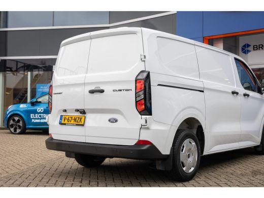 Ford Transit Custom 280 2.0 TDCI L1H1 Trend | Camera | Apple Carplay/Android Auto | Cruise control | 2 zitplaatsen re... ActivLease financial lease