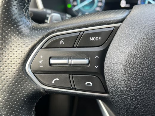 Hyundai Santa Fe 1.6 T-GDI HEV 230pk Premium 7p | Premium Audio | Carplay | Adaptive cruise controle | Dodehoekdet... ActivLease financial lease