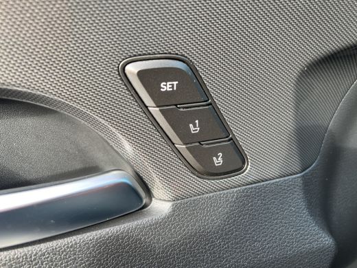 Hyundai Santa Fe 1.6 T-GDI HEV 230pk Premium 7p | Premium Audio | Carplay | Adaptive cruise controle | Dodehoekdet... ActivLease financial lease