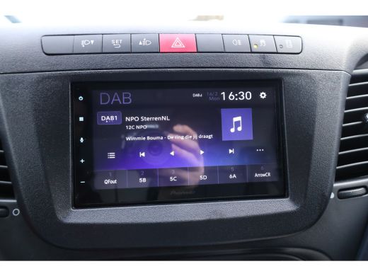 Iveco Daily 35C14 Automaat Hi-matic Bakwagen met Laadklep ActivLease financial lease