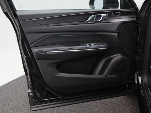 Lynk & Co 01 1.5 PHEV 262 Pk Automaat | 360&deg; Camera | Stoelverwarming | Panorama Dak | Full LED | Keyless | 20... ActivLease financial lease