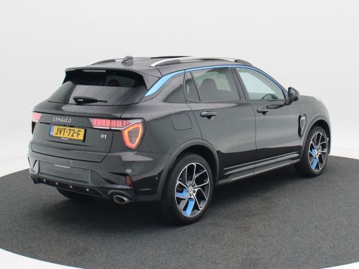 Lynk & Co 01 1.5 PHEV 262 Pk Automaat | 360&deg; Camera | Stoelverwarming | Panorama Dak | Full LED | Keyless | 20... ActivLease financial lease