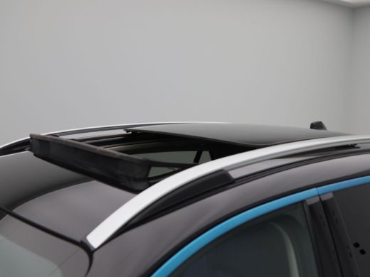 Lynk & Co 01 1.5 PHEV 262 Pk Automaat | 360&deg; Camera | Stoelverwarming | Panorama Dak | Full LED | Keyless | 20... ActivLease financial lease