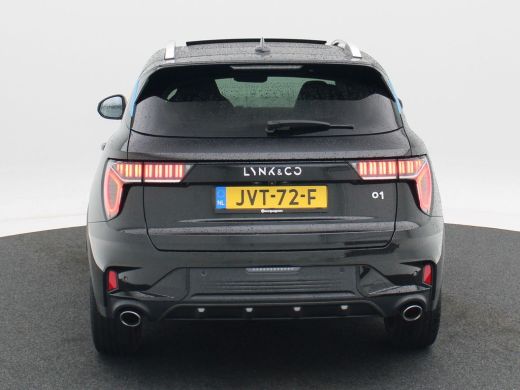 Lynk & Co 01 1.5 PHEV 262 Pk Automaat | 360&deg; Camera | Stoelverwarming | Panorama Dak | Full LED | Keyless | 20... ActivLease financial lease