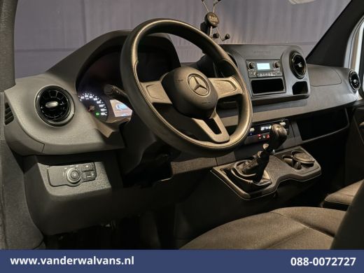 Mercedes-Benz Sprinter 314 CDI 143pk L2H2 Euro6 Airco | Imperiaal | Trekhaak | Parkeersensoren Bijrijdersbank ActivLease financial lease