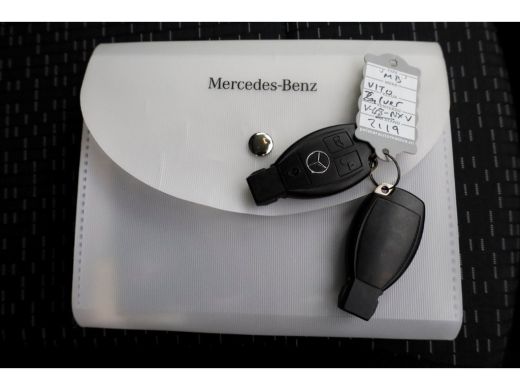 Mercedes-Benz Vito 114 CDI 136pk Compact 9G Automaat 2x Schuifdeur/LED/Camera/Inrichting 09-2022 ActivLease financial lease