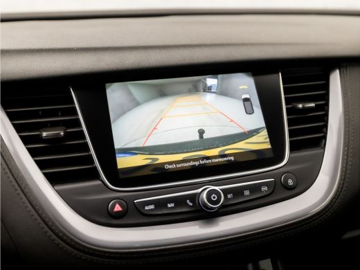 Opel Grandland X 1.2 Turbo Sport Automaat (APPLE CARPLAY, GROOT NAVI, LANE ASSIST, LEDER, CAMERA, LED KOPLAMPEN, S... ActivLease financial lease
