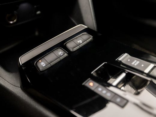 Opel Mokka 1.2 Turbo Elegance Sport Automaat (VIRTUAL COCKPIT, GROOT NAVI, LEDER, 360 CAMERA, STOELVERWARMIN... ActivLease financial lease