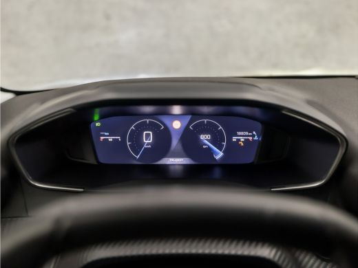 Peugeot 208 1.2 PureTech 100 Allure Sport (VIRTUAL COCKPIT, APPLE CARPLAY, GROOT NAVI, 360 CAMERA, LEDER, SPO... ActivLease financial lease