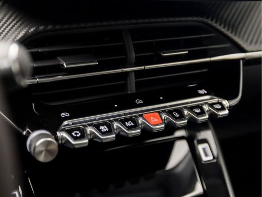 Peugeot 208 1.2 PureTech 100 Allure Sport (VIRTUAL COCKPIT, APPLE CARPLAY, GROOT NAVI, 360 CAMERA, LEDER, SPO... ActivLease financial lease