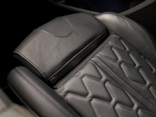 Peugeot 3008 1.6 HYbrid4 300 GT Sport 300Pk Automaat (PANORAMADAK, NAPPA LEDER, MEMORY SEATS, STOELVERWARMING,... ActivLease financial lease