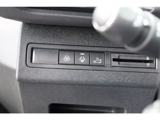 Peugeot 5008 1.2 PURETECH 130PK GT PACK AUTOMAAT | 2 stoelen op derde rij | Achterstoelen uitneembaar | Afwijk... ActivLease financial lease