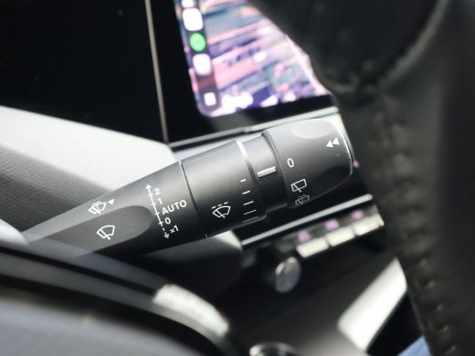 Peugeot e-308 FIRST EDITION GT EV 54 KWH + STUUR/STOELVERW. | ADAPTIVE CRUISE | CARPLAY | STANDKACHEL | CAMERA ActivLease financial lease