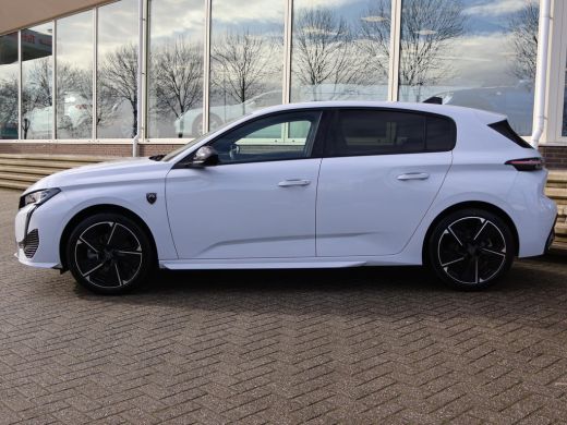 Peugeot e-308 FIRST EDITION GT EV 54 KWH + STUUR/STOELVERW. | ADAPTIVE CRUISE | CARPLAY | STANDKACHEL | CAMERA ActivLease financial lease