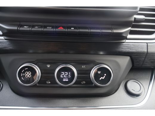 Renault Trafic 2.0 dCi 170pk L2 H1 DC Luxe Bpm Vrij ActivLease financial lease
