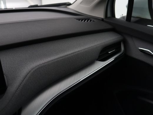 Skoda Enyaq iV 60 | SOH 92% | Trekhaak | Half leder | Sfeerverlichting | Carplay | Navigatie | 19'' | Cruise con... ActivLease financial lease