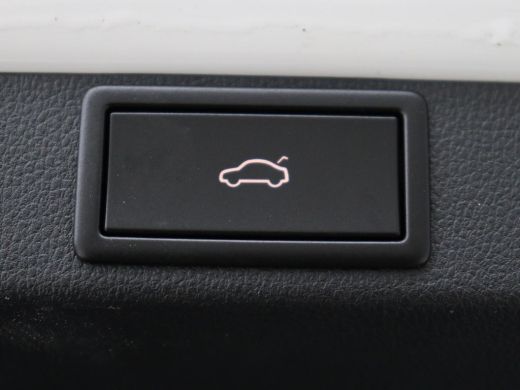 Skoda Octavia 1.0 e-TSI Business Edition | 61.800km NAP | Camera | Carplay | Navigatie | Full LED | Parkeerhulp... ActivLease financial lease