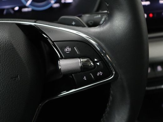 Skoda Octavia 1.0 e-TSI Business Edition | 61.800km NAP | Camera | Carplay | Navigatie | Full LED | Parkeerhulp... ActivLease financial lease