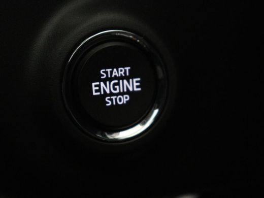 Skoda Octavia 1.0 e-TSI Business Edition | 61.800km NAP | Camera | Carplay | Navigatie | Full LED | Parkeerhulp... ActivLease financial lease