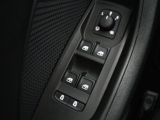 Skoda Octavia 1.0 e-TSI Business Edition | 61.800km NAP | Camera | Carplay | Navigatie | Full LED | Parkeerhulp... ActivLease financial lease