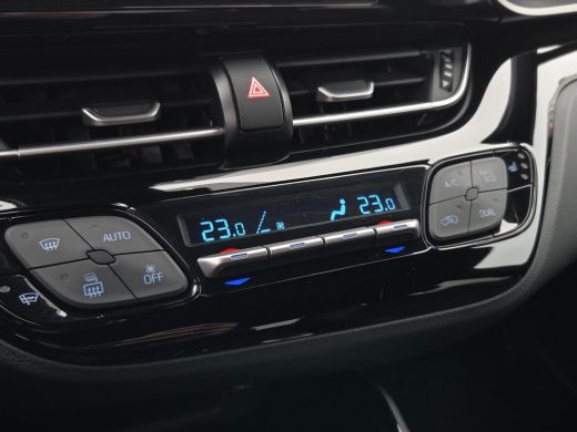 Toyota C-HR 1.8 Hybrid Executive | Apple CarPlay | Stoel / Ruit verwarming | Rijklaar incl. garantie | ActivLease financial lease