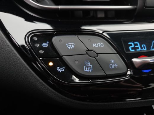 Toyota C-HR 1.8 Hybrid Executive | Apple CarPlay | Stoel / Ruit verwarming | Rijklaar incl. garantie | ActivLease financial lease