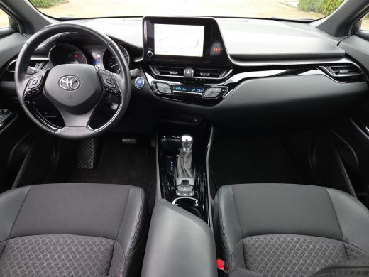 Toyota C-HR 1.8 Hybrid Executive | Apple CarPlay | Stoel / Ruit verwarming | Rijklaar incl. garantie | ActivLease financial lease