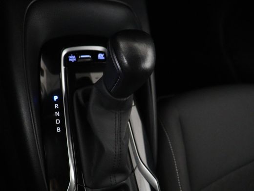 Toyota Corolla 1.8 Hybrid Active | 1e eigenaar | Carplay | Adaptive cruise | Navigatie | Camera | Full LED | Cli... ActivLease financial lease