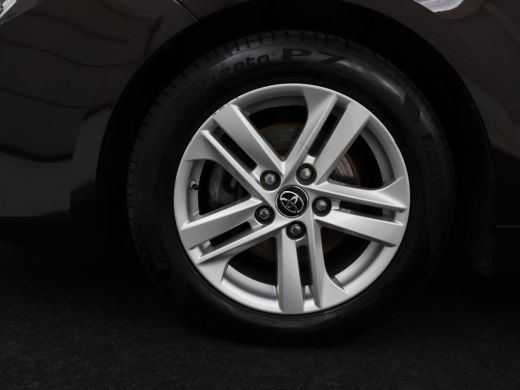 Toyota Corolla 1.8 Hybrid Active | 1e eigenaar | Carplay | Adaptive cruise | Navigatie | Camera | Full LED | Cli... ActivLease financial lease