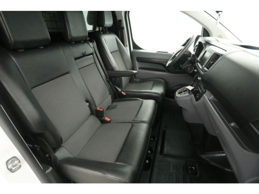 Toyota ProAce Extra Range L3H1 75 kWh | Snelladen | Airco | Cruise | 3 Zits | Camera | Carplay | Parkeersens. ActivLease financial lease