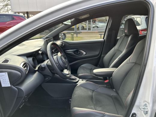 Toyota Yaris 1.5 Hybrid GR Sport ActivLease financial lease