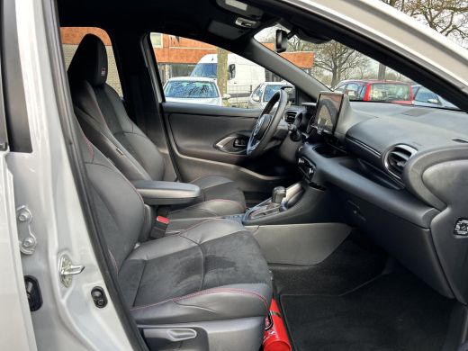 Toyota Yaris 1.5 Hybrid GR Sport ActivLease financial lease