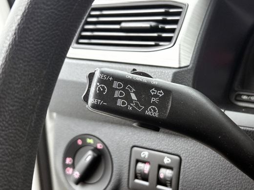 Volkswagen Caddy 2.0 TDI 5Pers. Euro6 Trendline / 2xSchuifdeur / Airco / Pdc. / Radio multimedia / Apk 01-2027 ActivLease financial lease