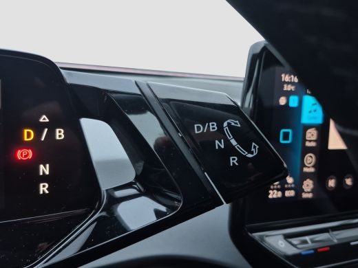 Volkswagen ID.3 First Plus 58 kWh SoH 92% | Stuur+Stoelverwarming | Matrix LED | Camera | Keyles | Full map navig... ActivLease financial lease
