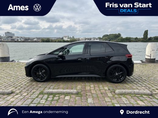 Volkswagen ID.3 Pro Limited Edition 59 kWh | Achteruitrijcamera | Stoelverwarming | Led-Matrix koplampverlichting ActivLease financial lease