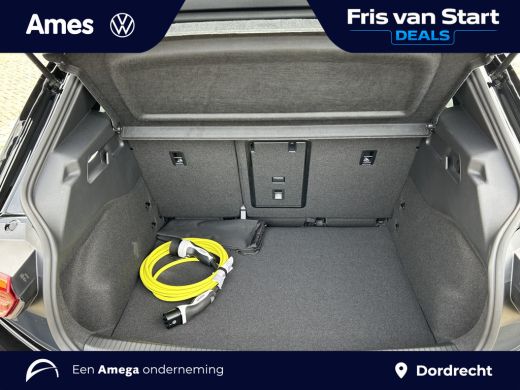 Volkswagen ID.3 Pro Limited Edition 59 kWh | Achteruitrijcamera | Stoelverwarming | Led-Matrix koplampverlichting ActivLease financial lease