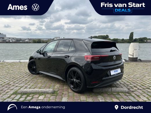 Volkswagen ID.3 Pro Limited Edition 59 kWh | Achteruitrijcamera | Stoelverwarming | Led-Matrix koplampverlichting ActivLease financial lease