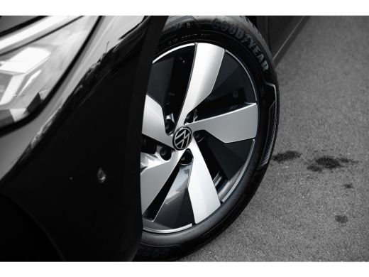 Volkswagen Passat Variant 1.5 eHybrid Business | Head-Up | Trekhaak | Dodehoek | Camera V+A | ActivLease financial lease