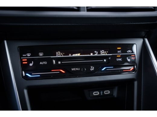 Volkswagen Polo 1.0 TSI Life Edition 95PK | Achteruitrijcamera | Cruise control adaptief | Hill hold functie ActivLease financial lease