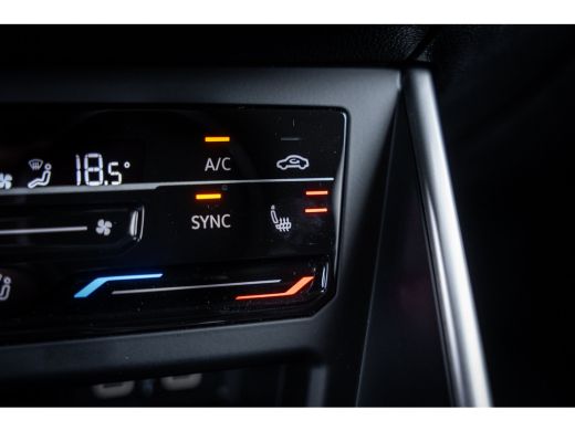 Volkswagen Polo 1.0 TSI Life Edition 95PK | Achteruitrijcamera | Cruise control adaptief | Hill hold functie ActivLease financial lease