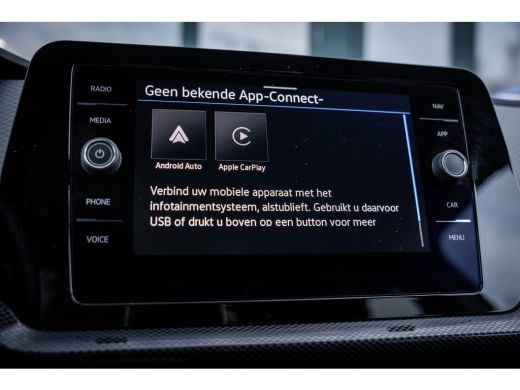 Volkswagen T-Cross 115PK Automaat 1.0 TSI Life Edition | Achteruitrijcamera | Airco | Hill hold functie ActivLease financial lease