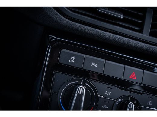 Volkswagen T-Cross 115PK Automaat 1.0 TSI Life Edition | Achteruitrijcamera | Airco | Hill hold functie ActivLease financial lease