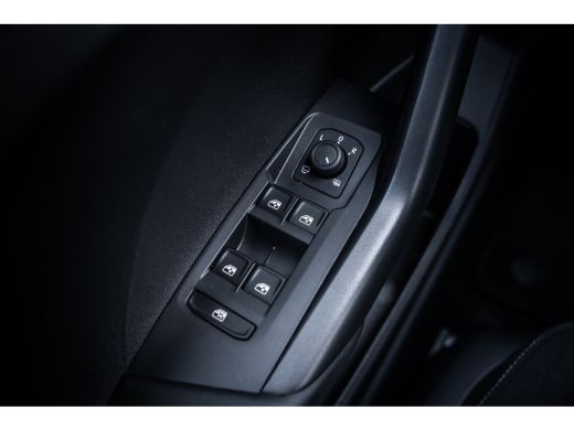 Volkswagen T-Cross 115PK Automaat 1.0 TSI Life Edition | Achteruitrijcamera | Airco | Hill hold functie ActivLease financial lease