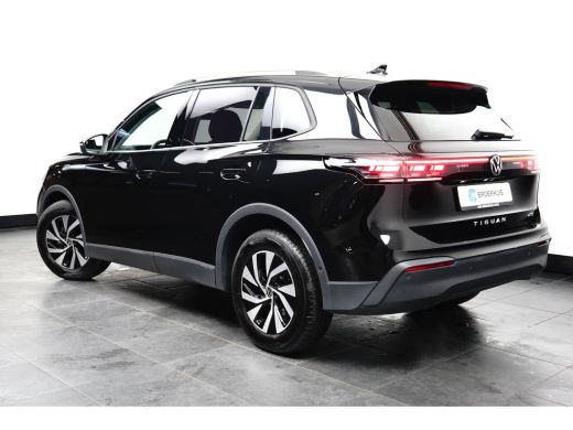 Volkswagen Tiguan 1.5 eTSI 150 pk Life 7-DSG | Wegklapbare Trekhaak | Cruise control adaptief | Achteruitrijcamera | ActivLease financial lease