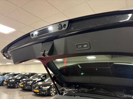 Volvo  EX40 Single Motor Extended Range Ultra Black Ed. 82 kWh | Vol! | Trekhaak | Schuifdak | 360&deg; Camera | ... ActivLease financial lease