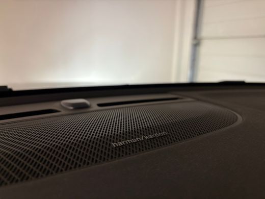 Volvo  EX40 Single Motor Extended Range Ultra Black Ed. 82 kWh | Vol! | Trekhaak | Schuifdak | 360&deg; Camera | ... ActivLease financial lease