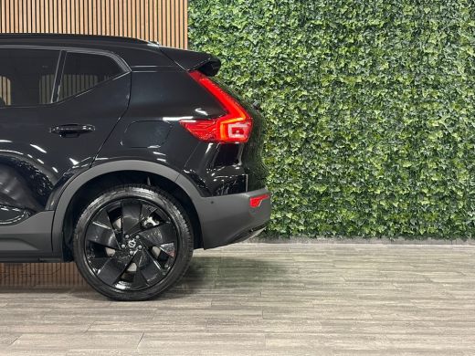 Volvo  EX40 Single Motor Extended Range Ultra Black Ed. 82 kWh | Vol! | Trekhaak | Schuifdak | 360&deg; Camera | ... ActivLease financial lease