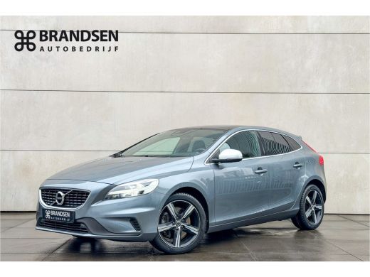 Volvo  V40 1.5 T3 Polar+ Sport LED-Pano-H&K-Keyless-Camera