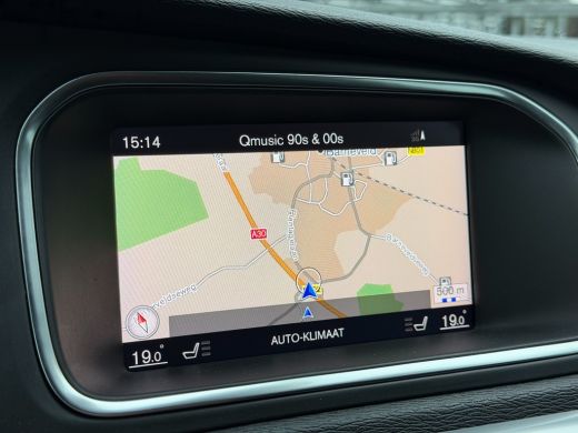 Volvo  V40 1.5 T3 Polar+ Sport LED-Pano-H&K-Keyless-Camera ActivLease financial lease